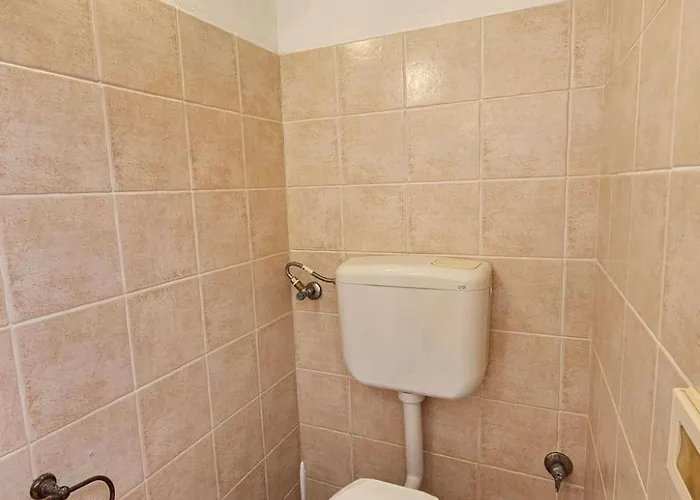 Mit Wasserblick By Interhome